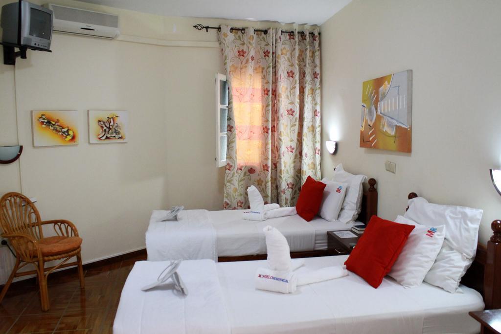 Mindelo Residencial Bed and Breakfast Δωμάτιο φωτογραφία