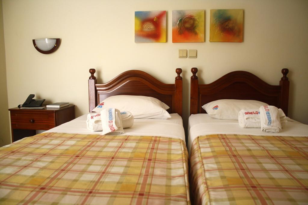 Mindelo Residencial Bed and Breakfast Δωμάτιο φωτογραφία