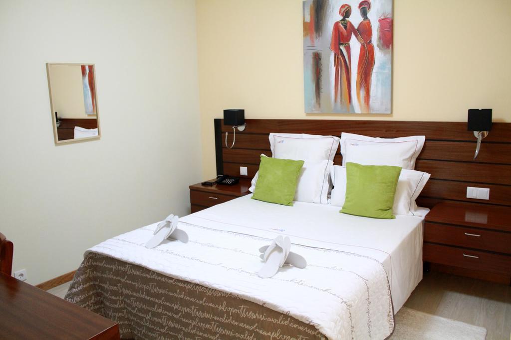 Mindelo Residencial Bed and Breakfast Εξωτερικό φωτογραφία