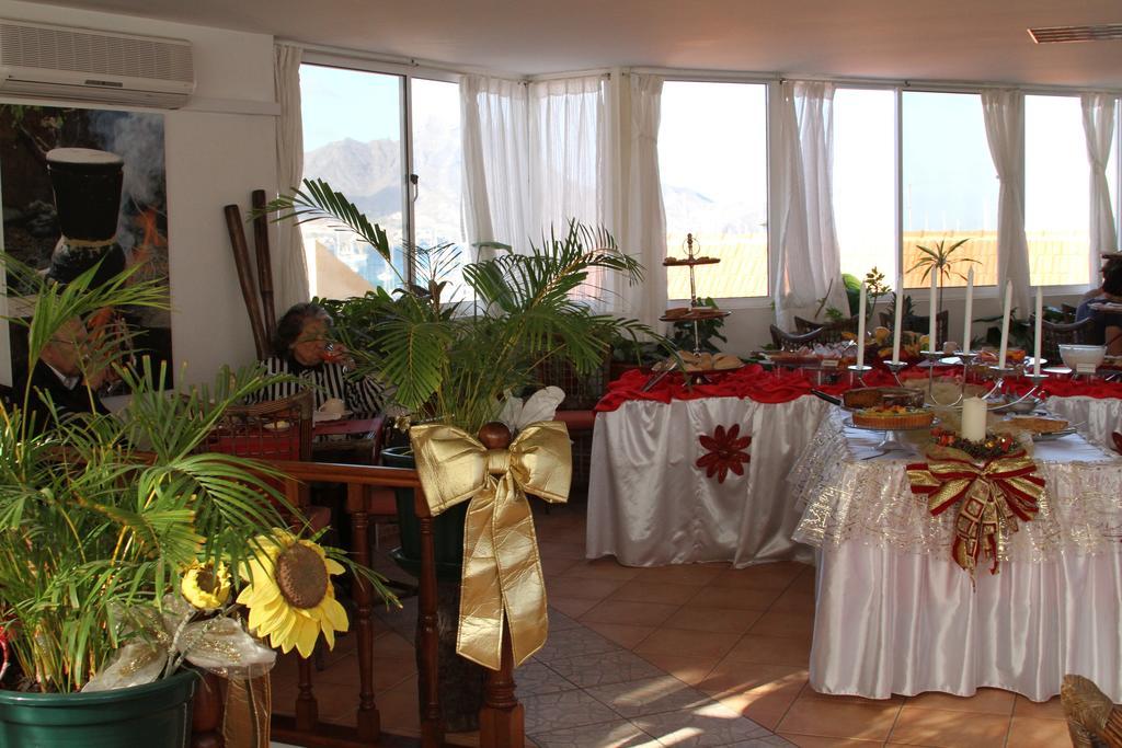 Mindelo Residencial Bed and Breakfast Εξωτερικό φωτογραφία