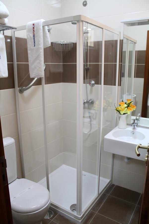 Mindelo Residencial Bed and Breakfast Εξωτερικό φωτογραφία