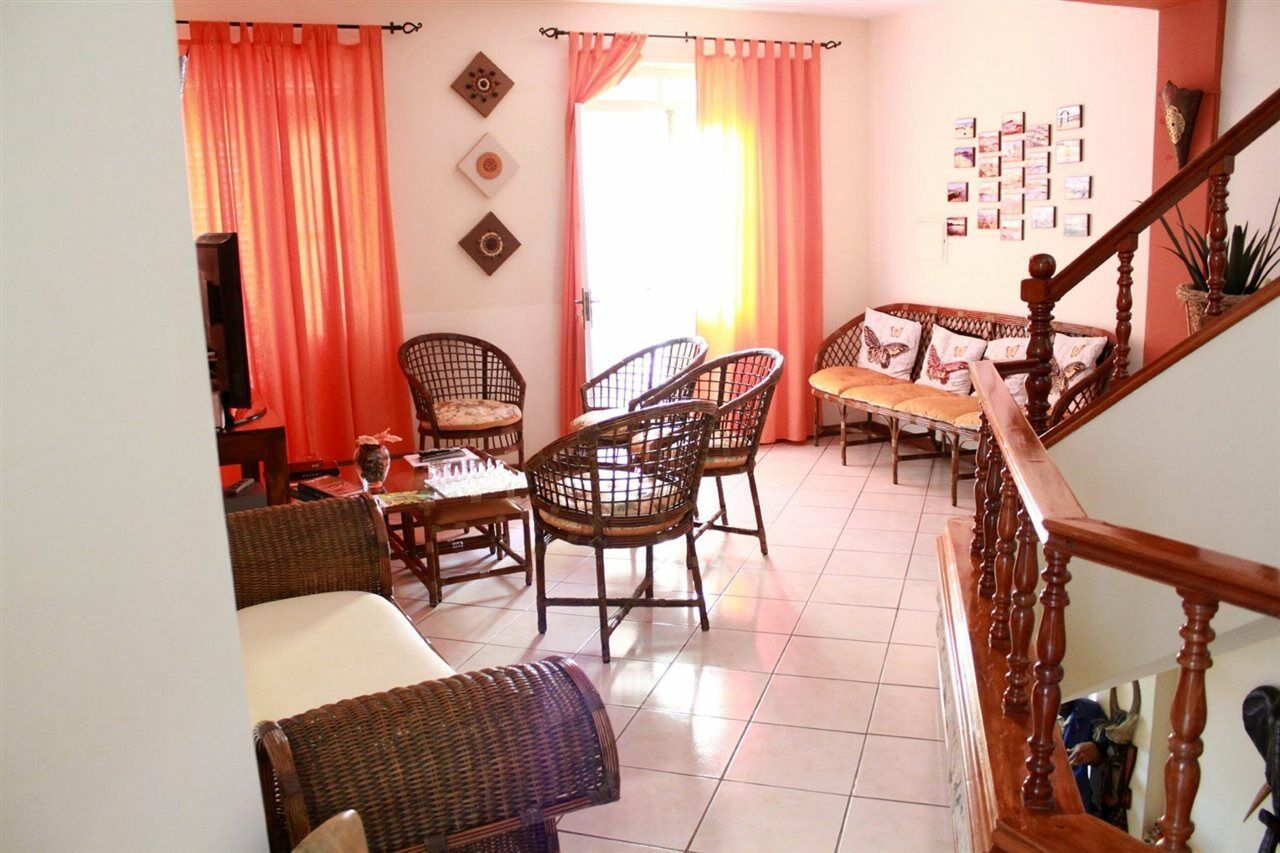 Mindelo Residencial Bed and Breakfast Εξωτερικό φωτογραφία